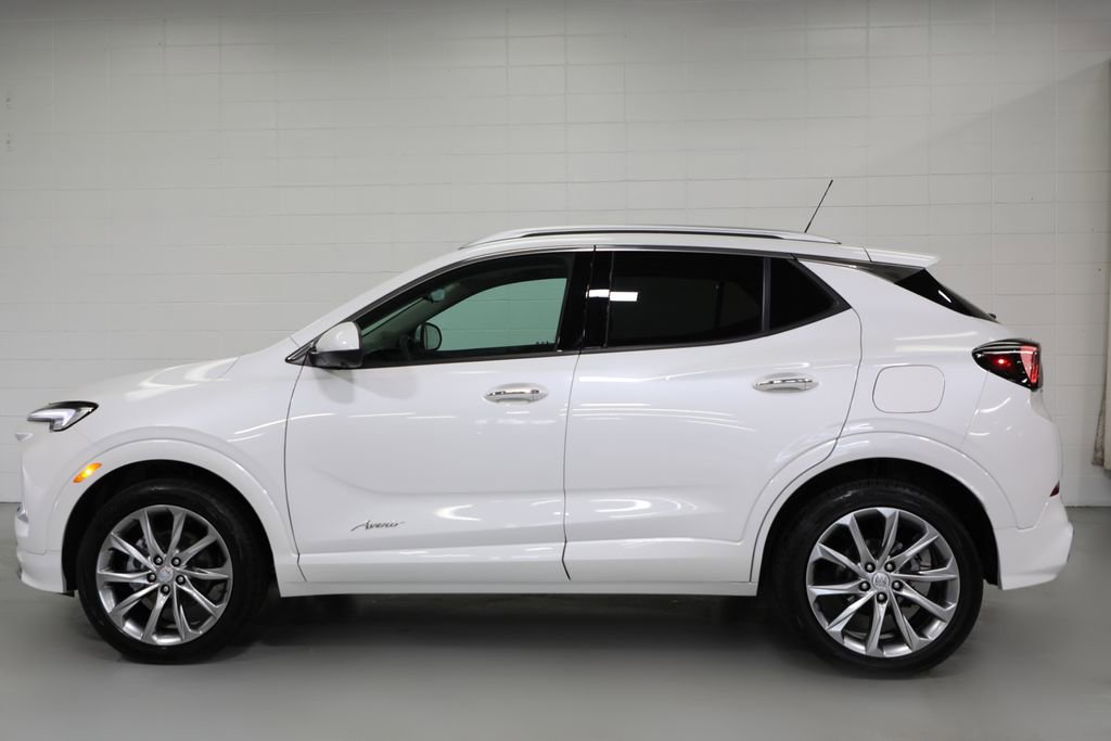 Used 2025 Buick Encore GX Avenir w/ Avenir Technology Package AWD/4WD image 14