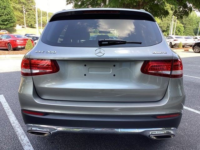Used 2019 Mercedes-Benz GLC 300 4MATIC image 3