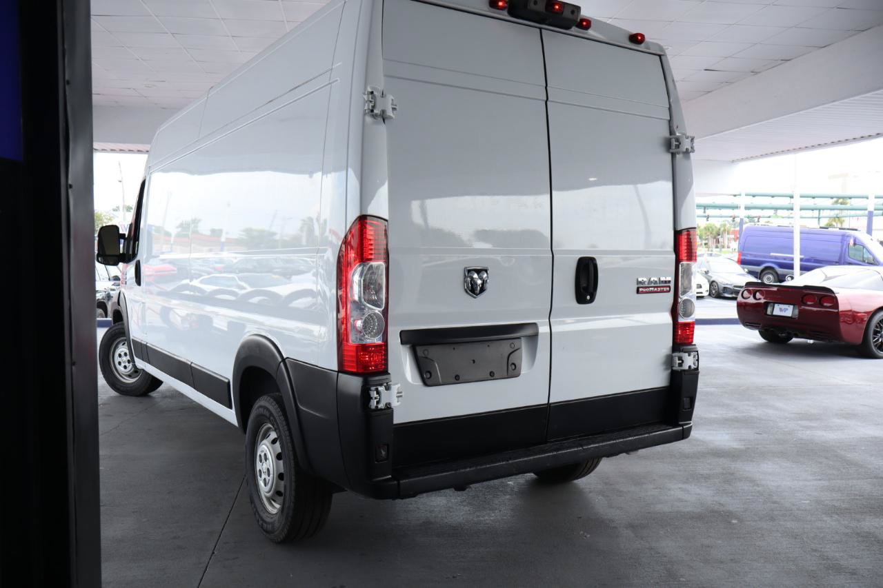 Used 2017 RAM ProMaster 2500 FWD image 9