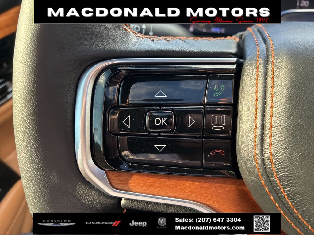 Used 2024 Jeep Grand Wagoneer Series III w/ HD Trailer Tow Package image 26