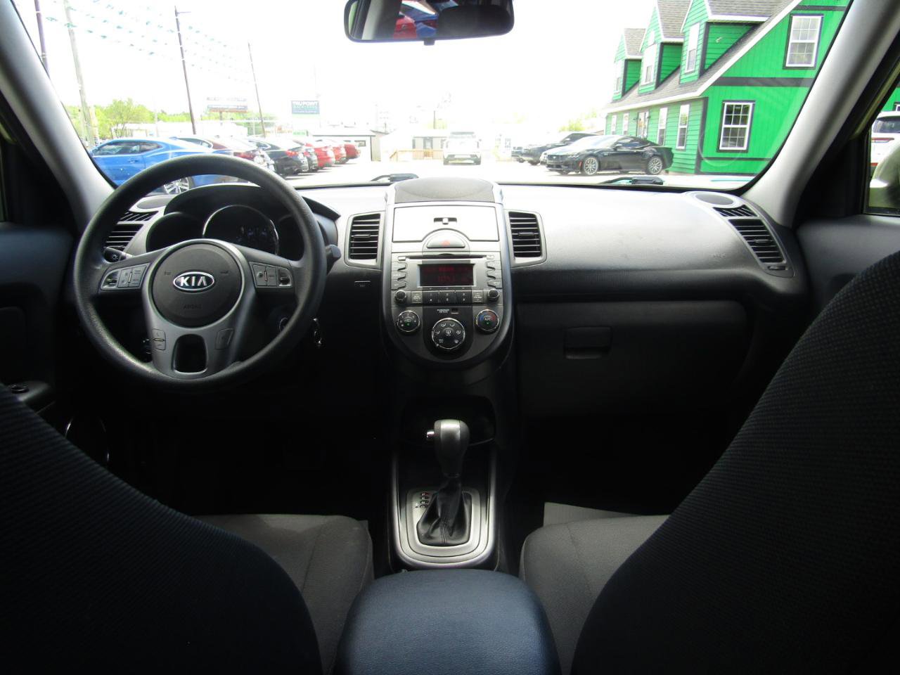 Used 2011 Kia Soul + w/ Audio Pkg FWD image 13