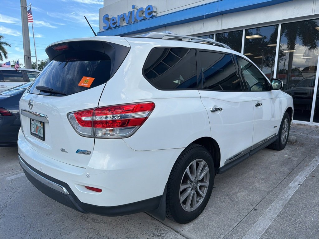 Used 2014 Nissan Pathfinder SL w/ SL Tech Package image 5