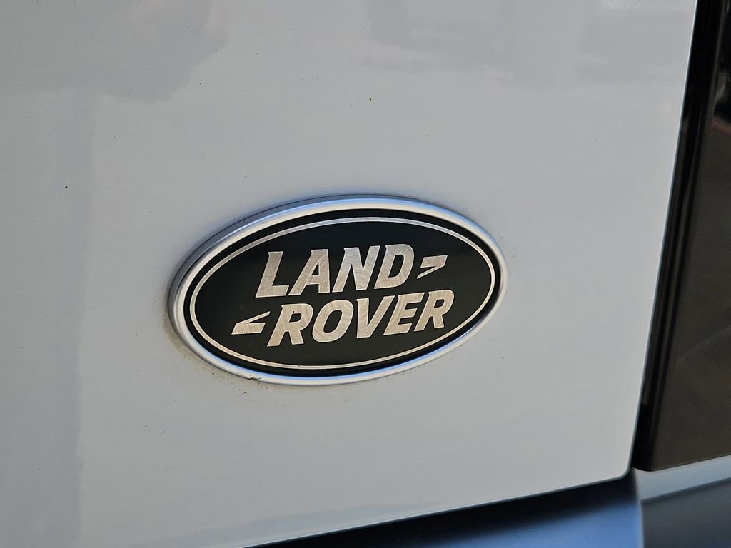 Used 2023 Land Rover Defender 110 S AWD/4WD image 11