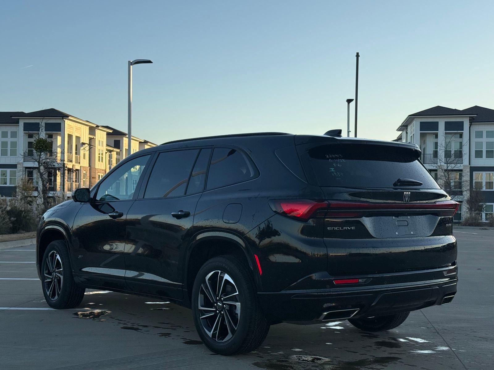 Certified 2025 Buick Enclave Sport Touring image 6