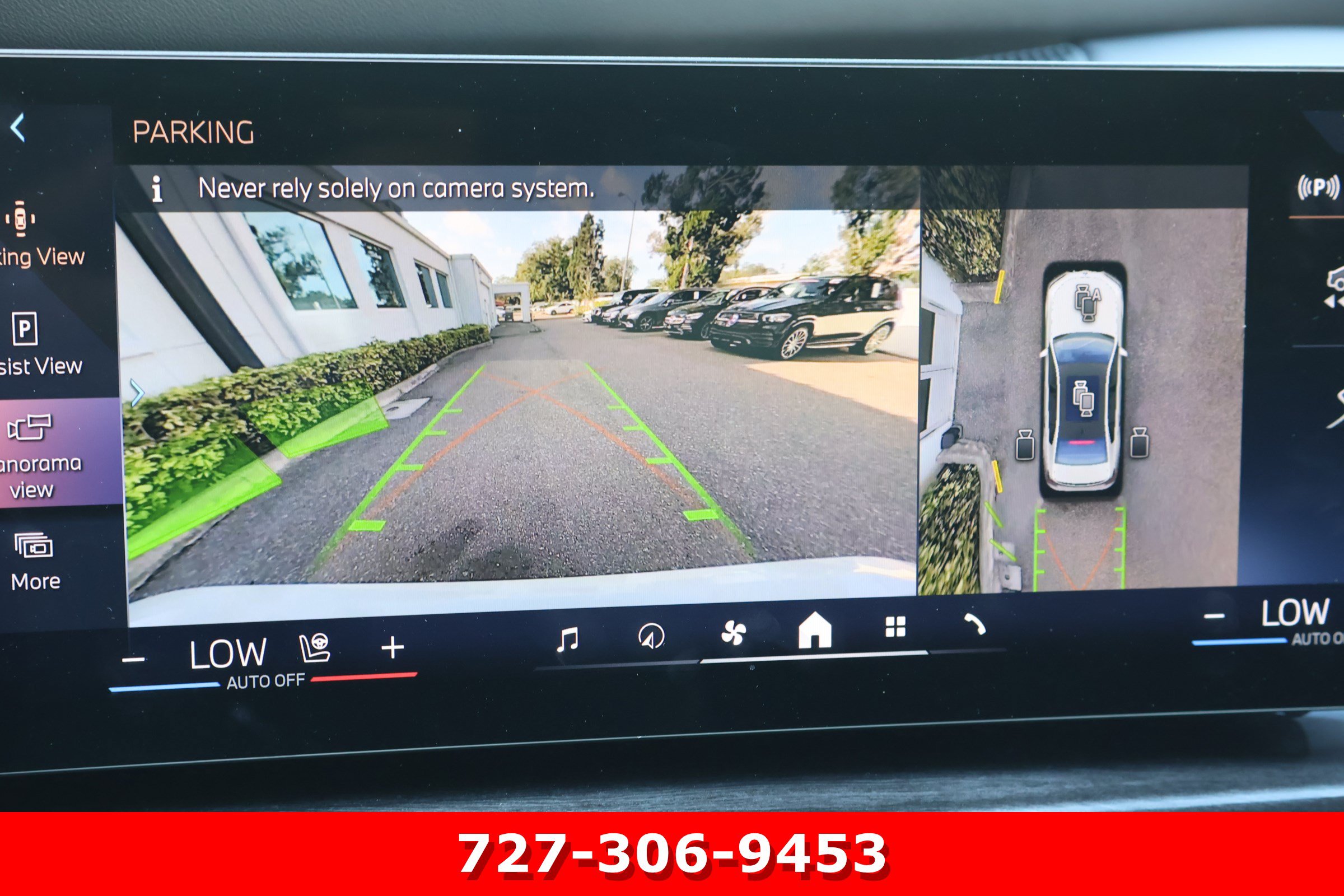 Used 2026 BMW 750e xDrive w/ Luxury Rear Seating Package AWD/4WD image 4