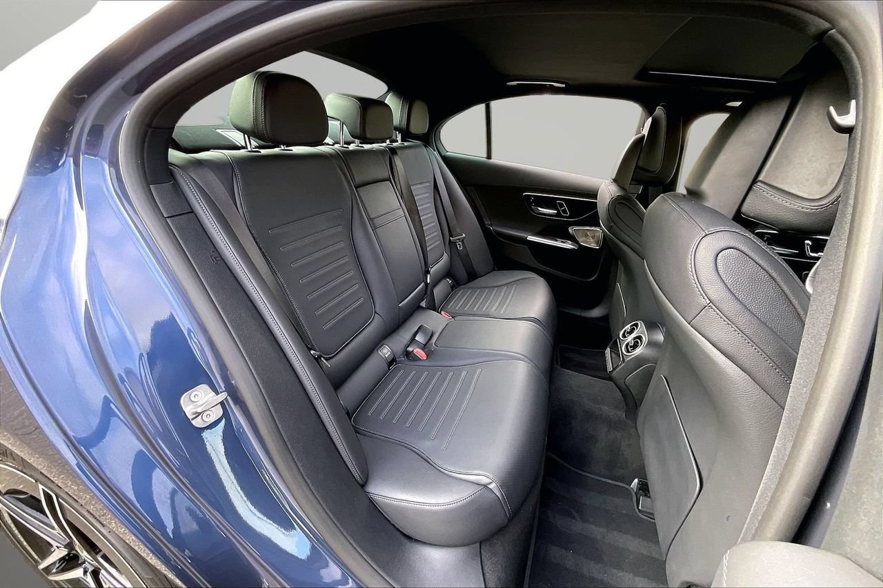 Used 2024 Mercedes-Benz C 300 4MATIC Sedan image 25