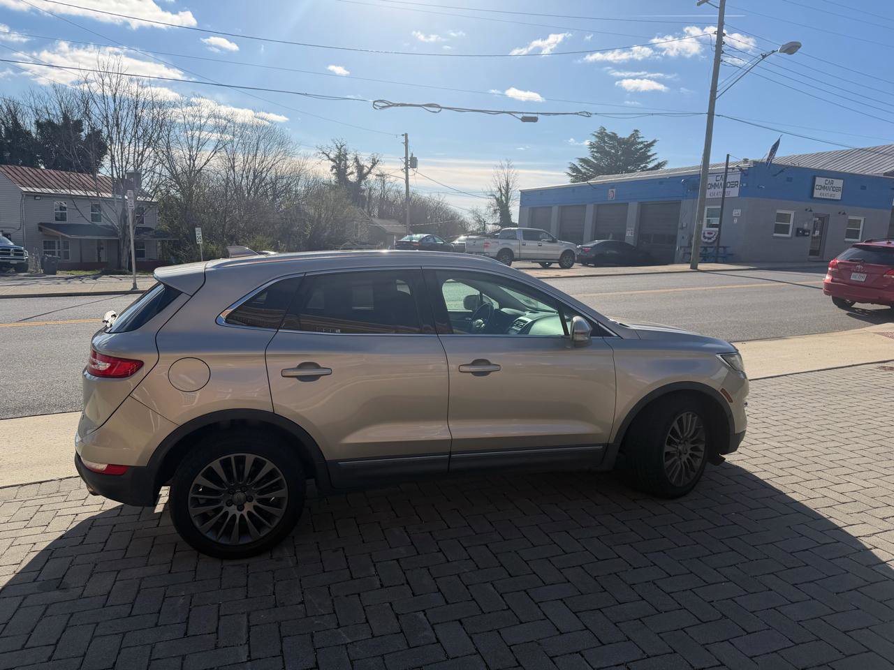 Used 2015 Lincoln MKC AWD w/ Equipment Group 102A Reserve image 8