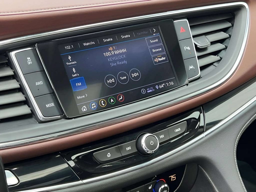 Used 2021 Buick Enclave Avenir w/ Avenir Technology Package AWD/4WD image 26