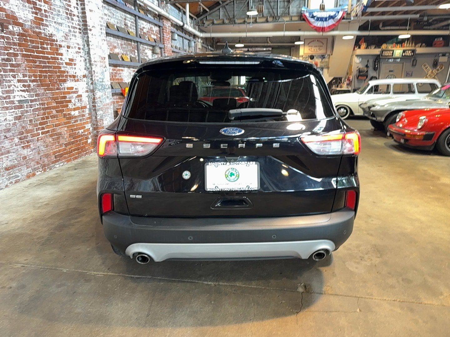Used 2020 Ford Escape SE FWD image 4