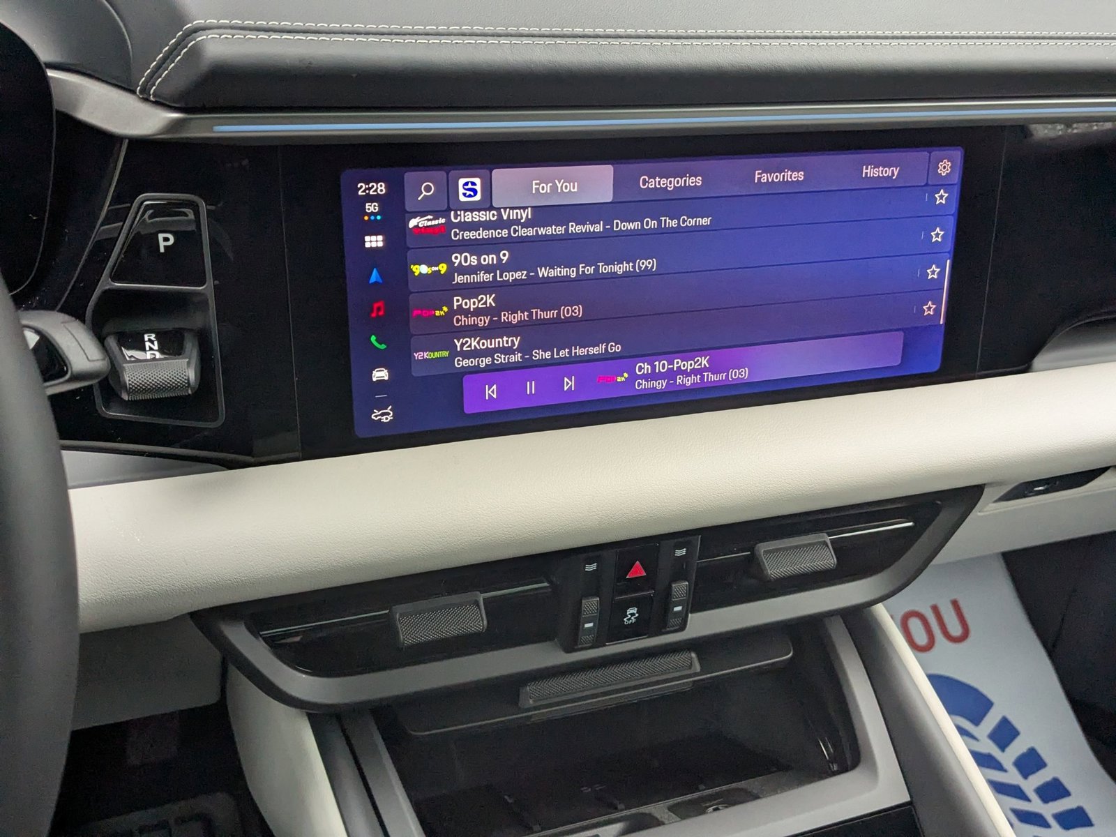 New 2026 Porsche Macan 4 Electric image 18