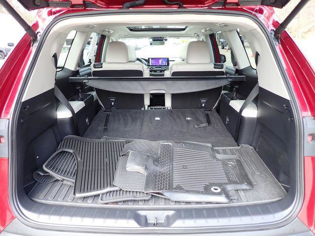 Certified 2024 Toyota Grand Highlander AWD image 6