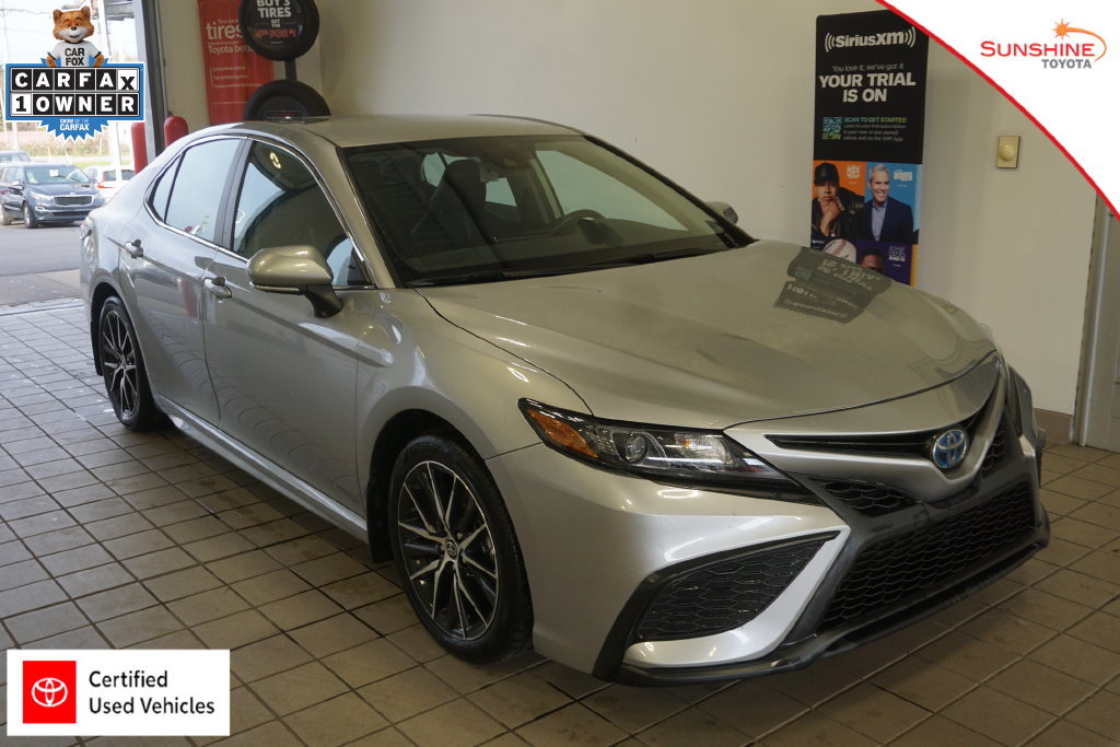 Used 2024 Toyota Camry SE