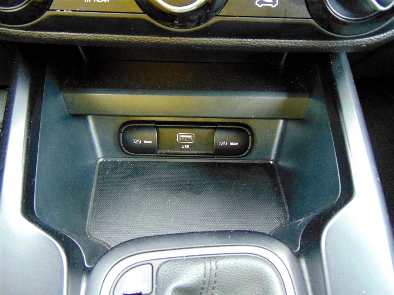 Used 2024 Kia Soul LX w/ Option Group 015 image 23