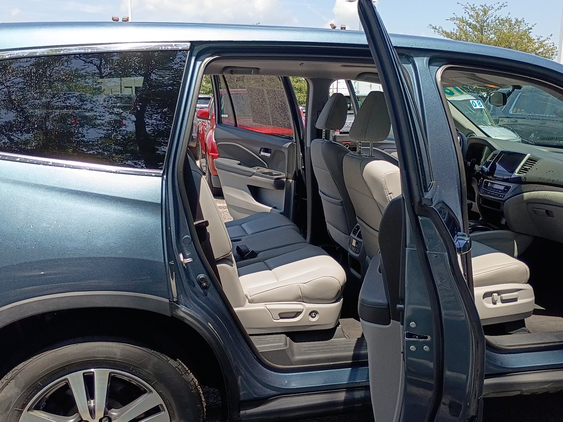 Used 2018 Honda Pilot EX-L image 16