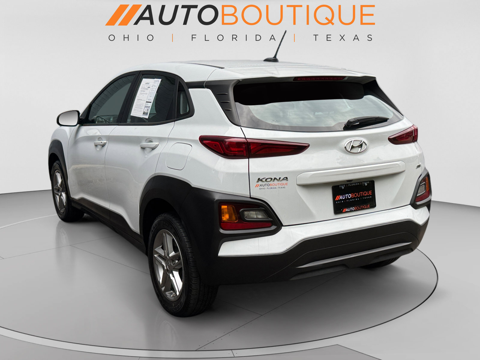Used 2021 Hyundai Kona SE AWD/4WD image 3