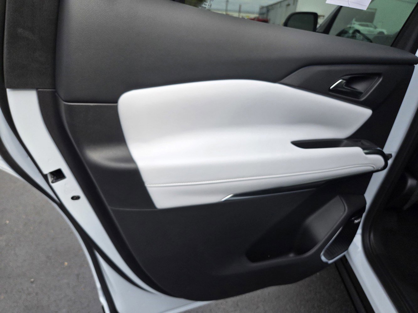 New 2026 Chevrolet Traverse High Country image 27
