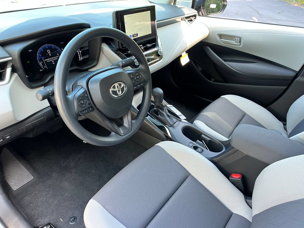 New 2026 Toyota Corolla LE w/ LE Premium Package FWD image 11