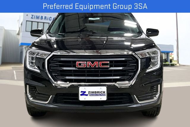 Certified 2024 GMC Terrain SLE video 2