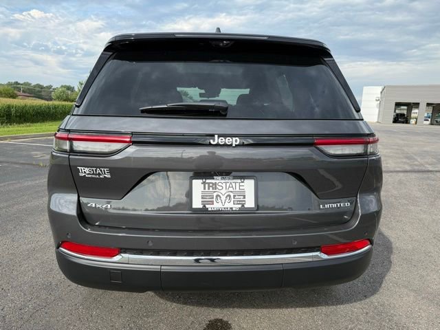 New 2025 Jeep Grand Cherokee Limited w/ Luxury Tech Group II image 5
