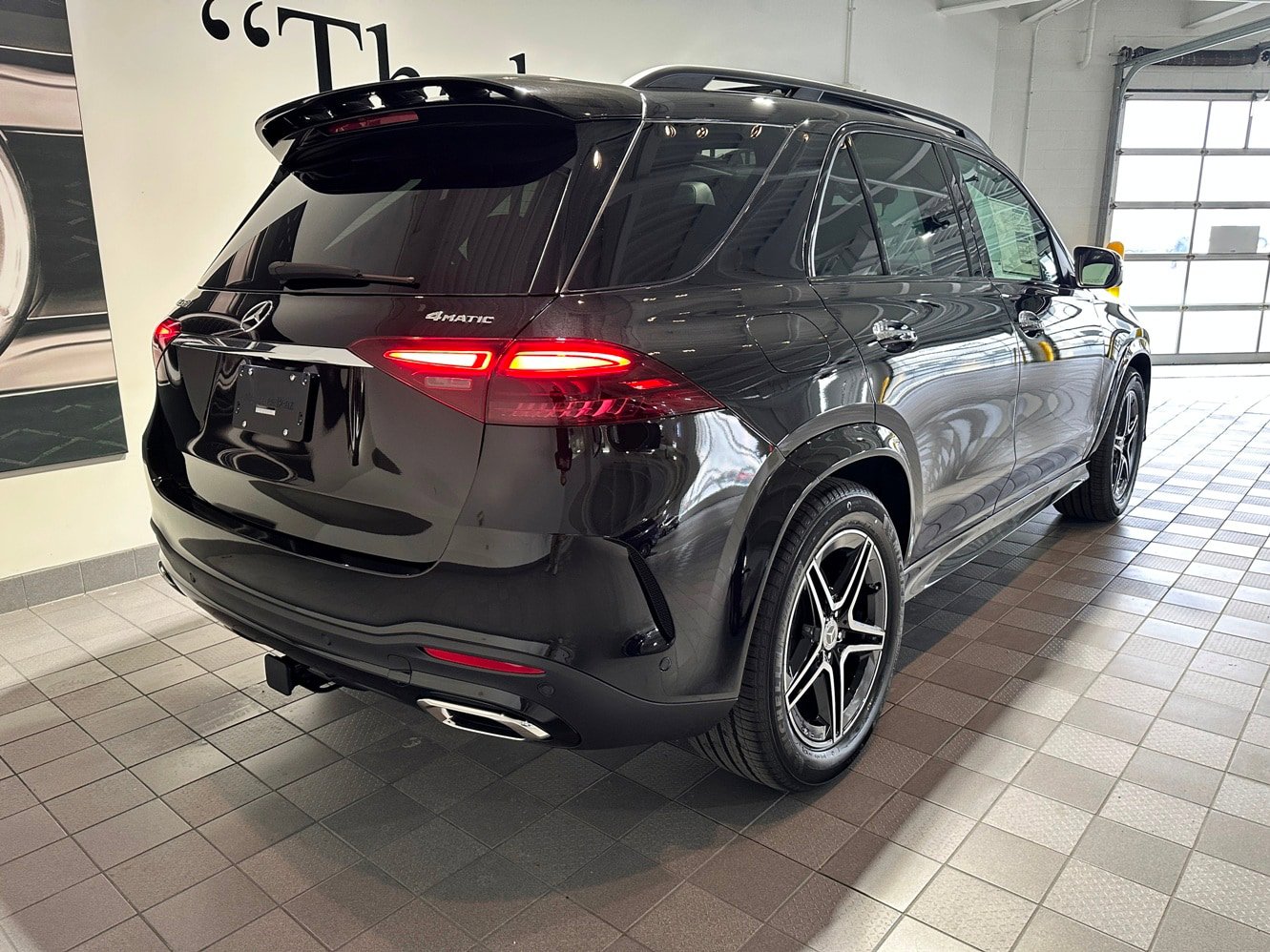 New 2026 Mercedes-Benz GLE 350 4MATIC image 4