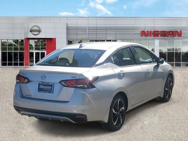 New 2025 Nissan Versa SR w/ Trunk Package FWD image 2