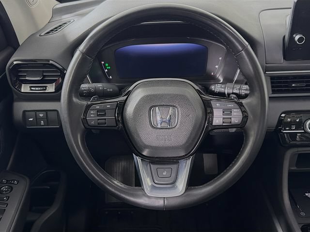 Used 2025 Honda Pilot Elite image 15