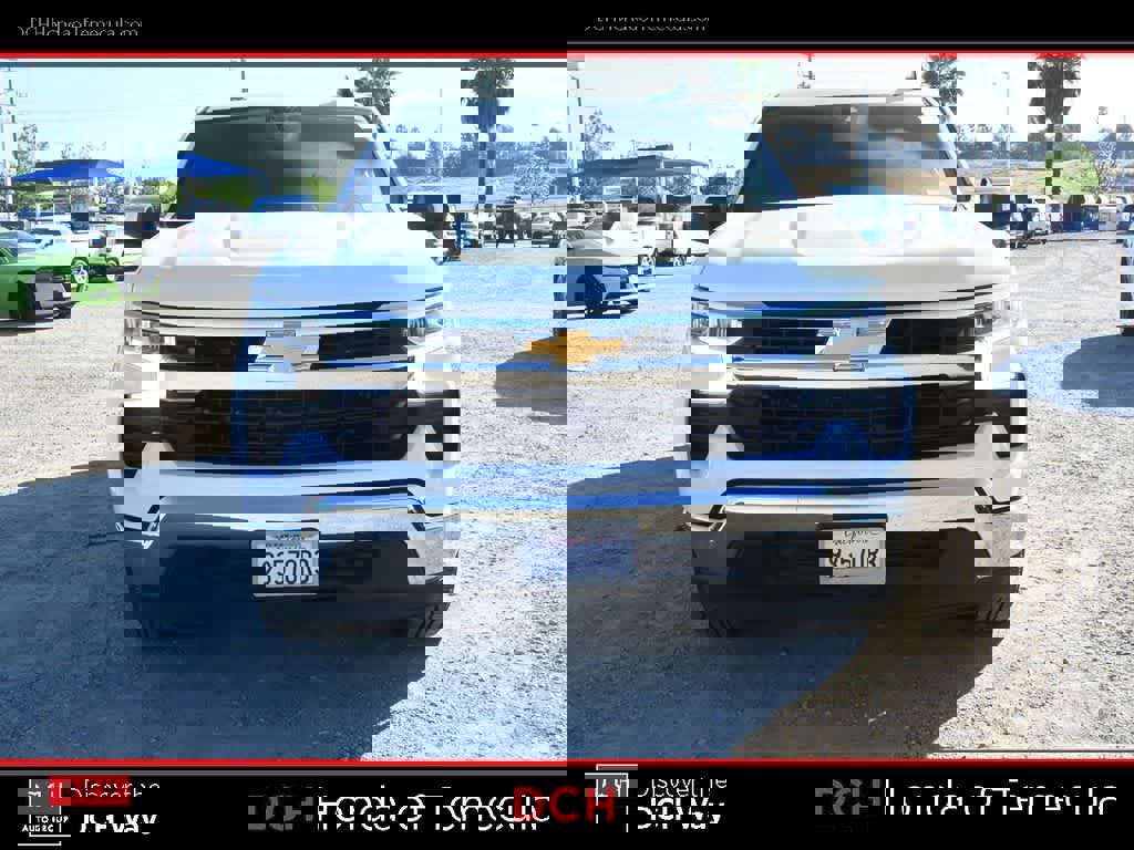 Used 2023 Chevrolet Silverado 1500 LT image 2