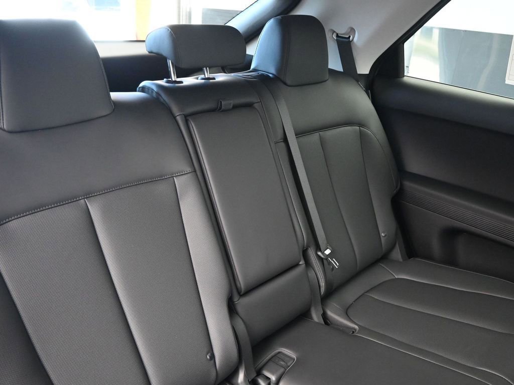 New 2026 Hyundai Ioniq 5 SEL image 14