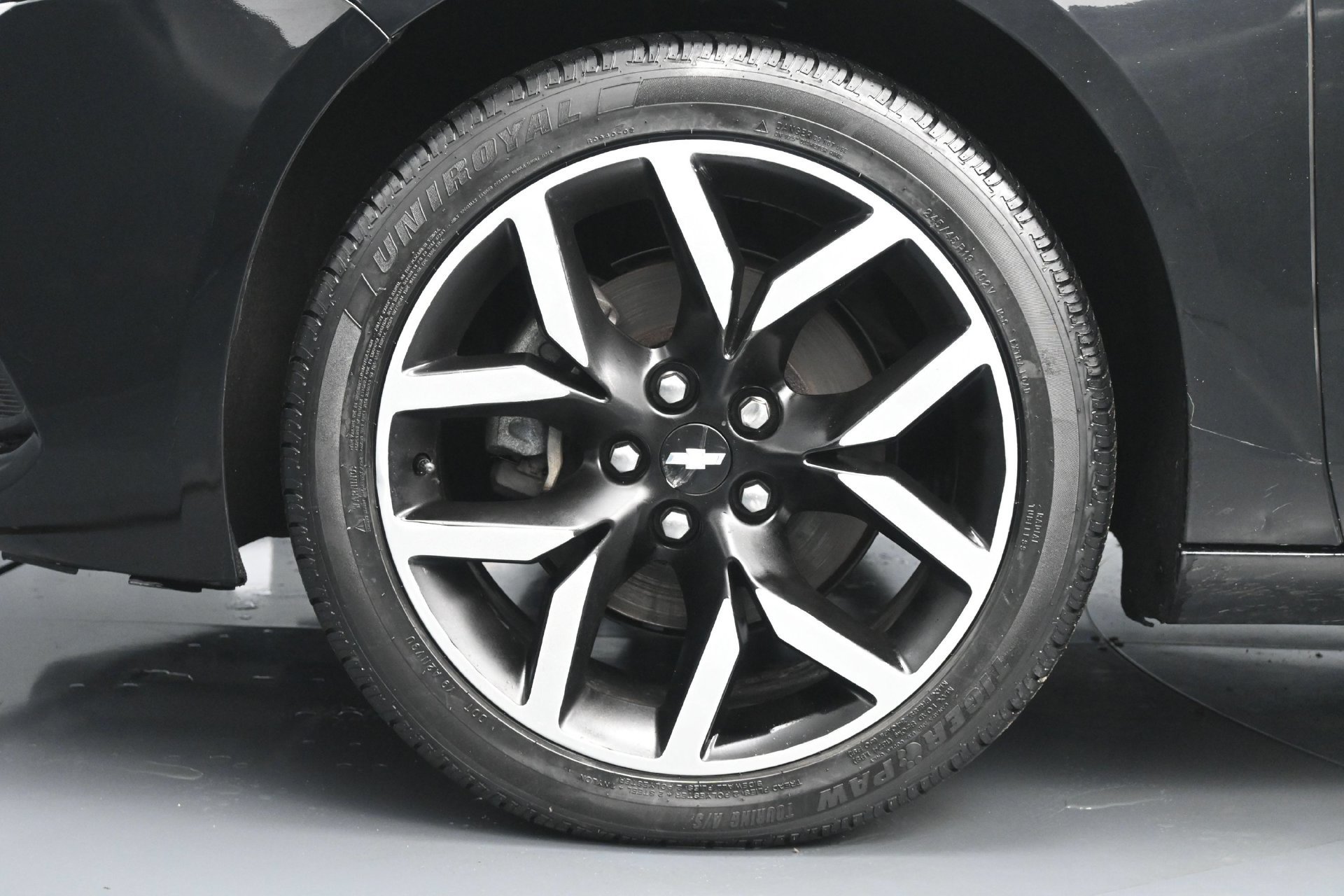 Used 2017 Chevrolet Impala LT FWD image 14