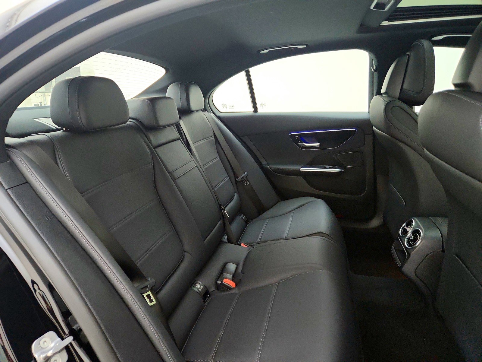 Certified 2025 Mercedes-Benz C 300 Sedan image 16