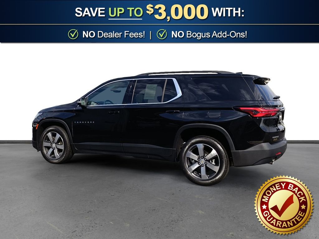 Used 2023 Chevrolet Traverse LT w/ LT Premium Package image 4