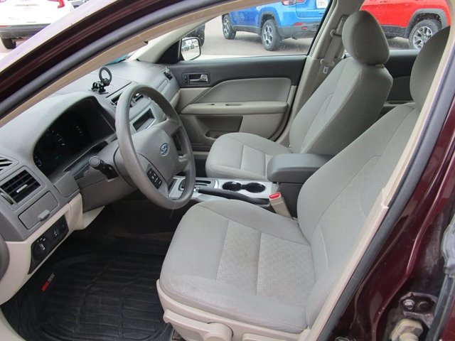 Used 2012 Ford Fusion S FWD image 11