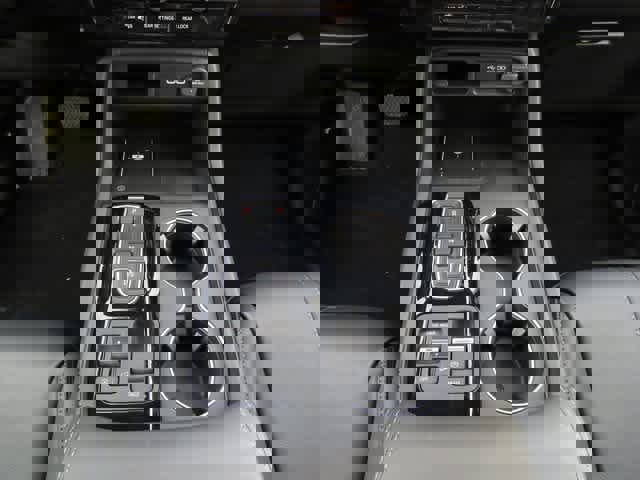 New 2026 Honda Pilot Touring image 27