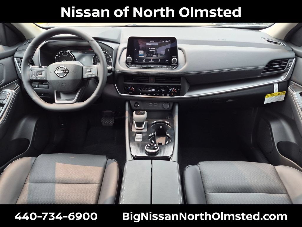New 2026 Nissan Rogue Dark Armor AWD/4WD image 17