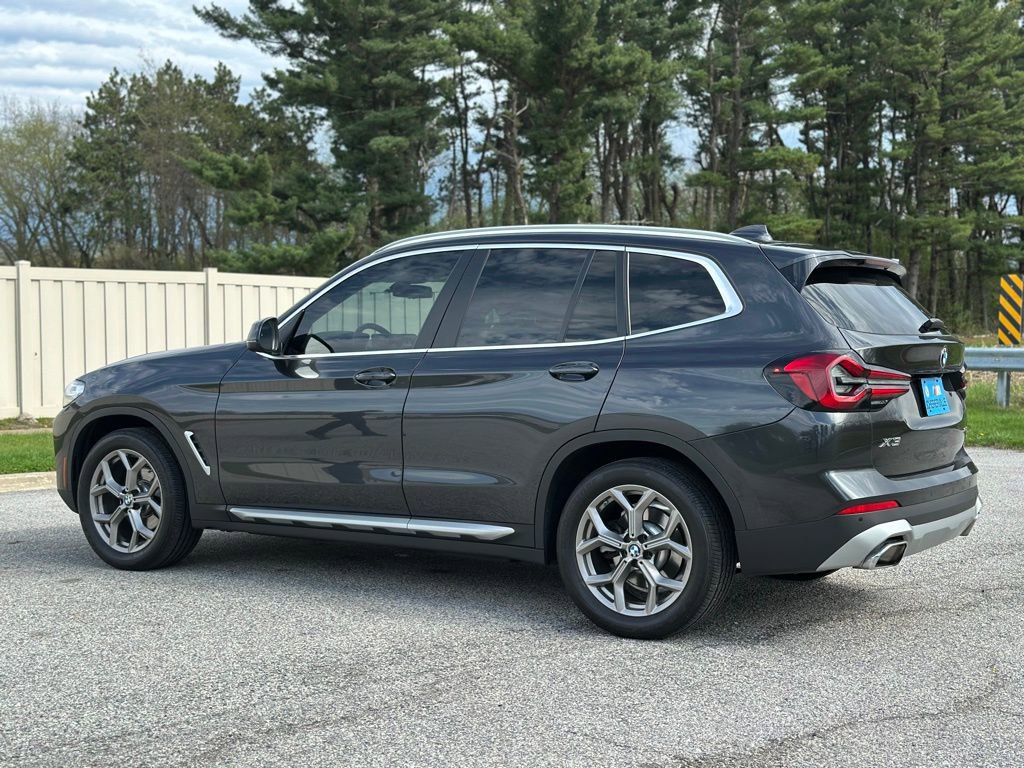 Used 2022 BMW X3 xDrive30i w/ Premium Package 2 image 5