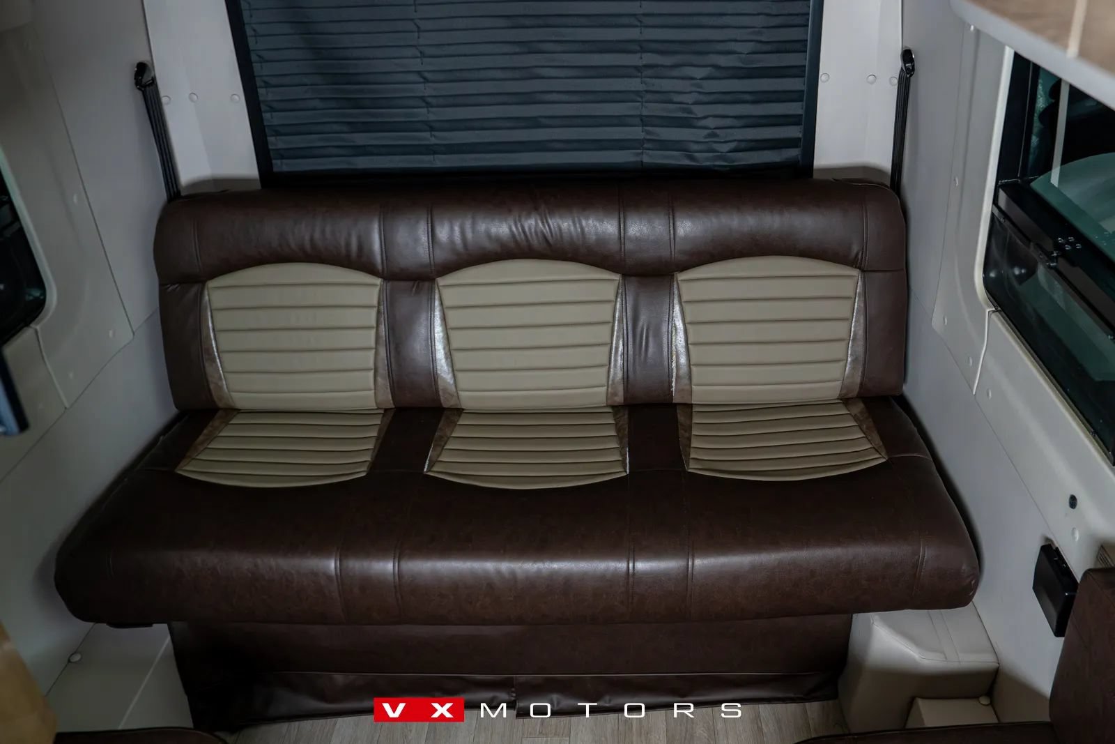Used 2017 Mercedes-Benz Sprinter 3500 image 15
