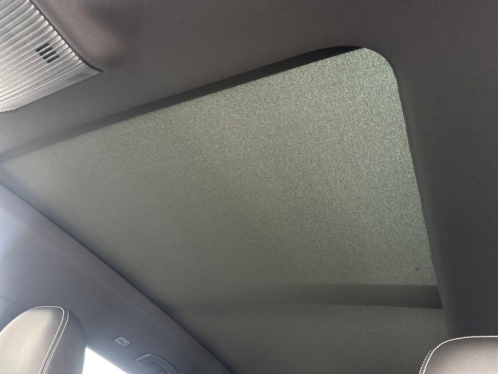 New 2026 Volkswagen Atlas Cross Sport SE image 19