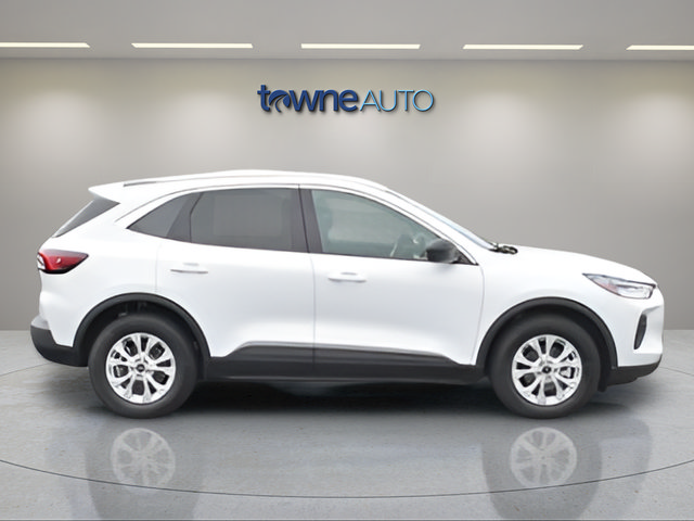 Used 2023 Ford Escape Active w/ Tech Pack #1 AWD/4WD image 8
