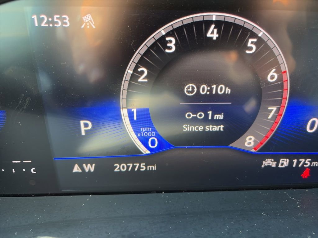 Certified 2024 Volkswagen Tiguan SE R-Line w/ MDO Package, Two-Row image 17