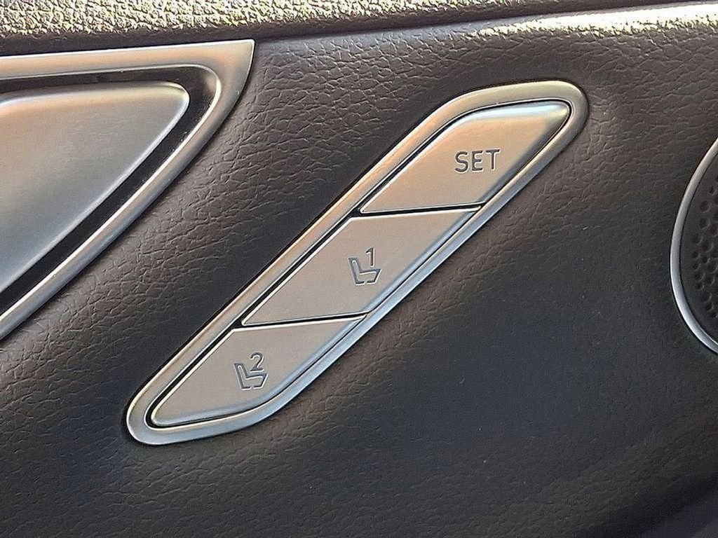 Used 2024 Genesis G80 2.5T image 30