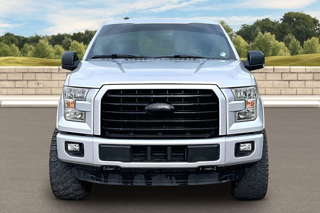 Used 2016 Ford F150 XLT w/ Equipment Group 302A Luxury AWD/4WD image 3