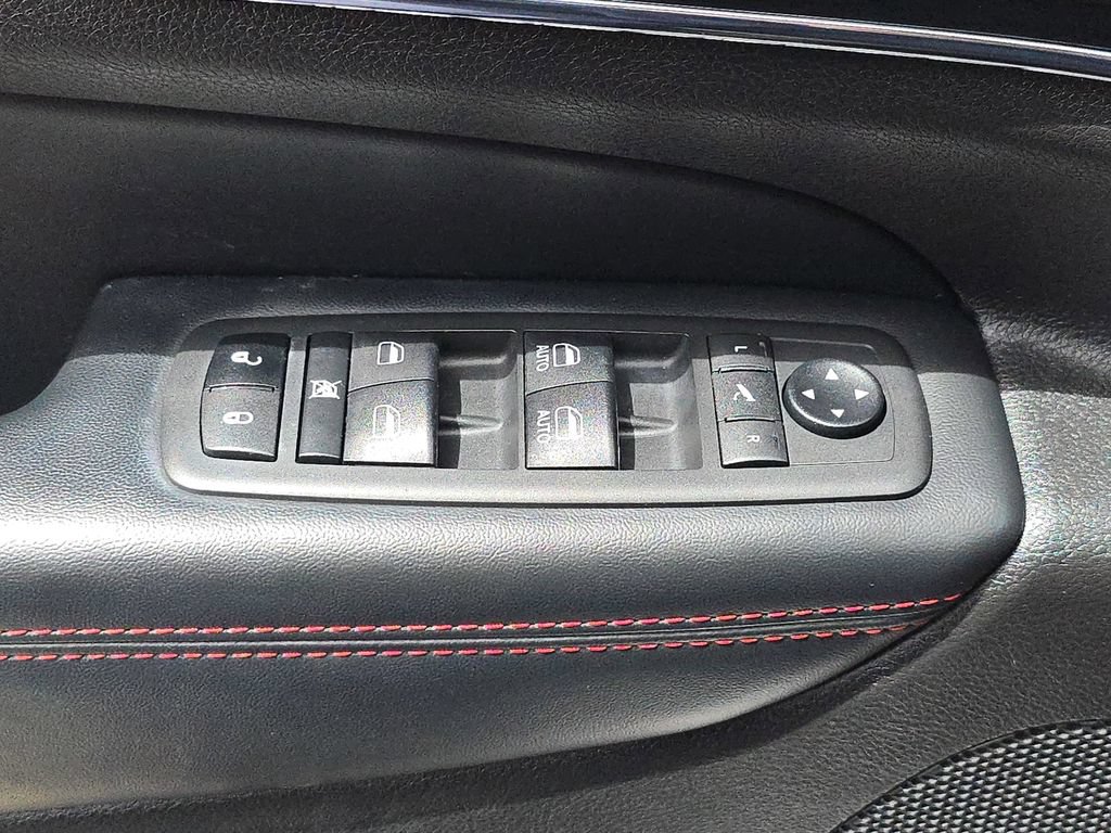Used 2021 Jeep Grand Cherokee Trailhawk AWD/4WD image 22