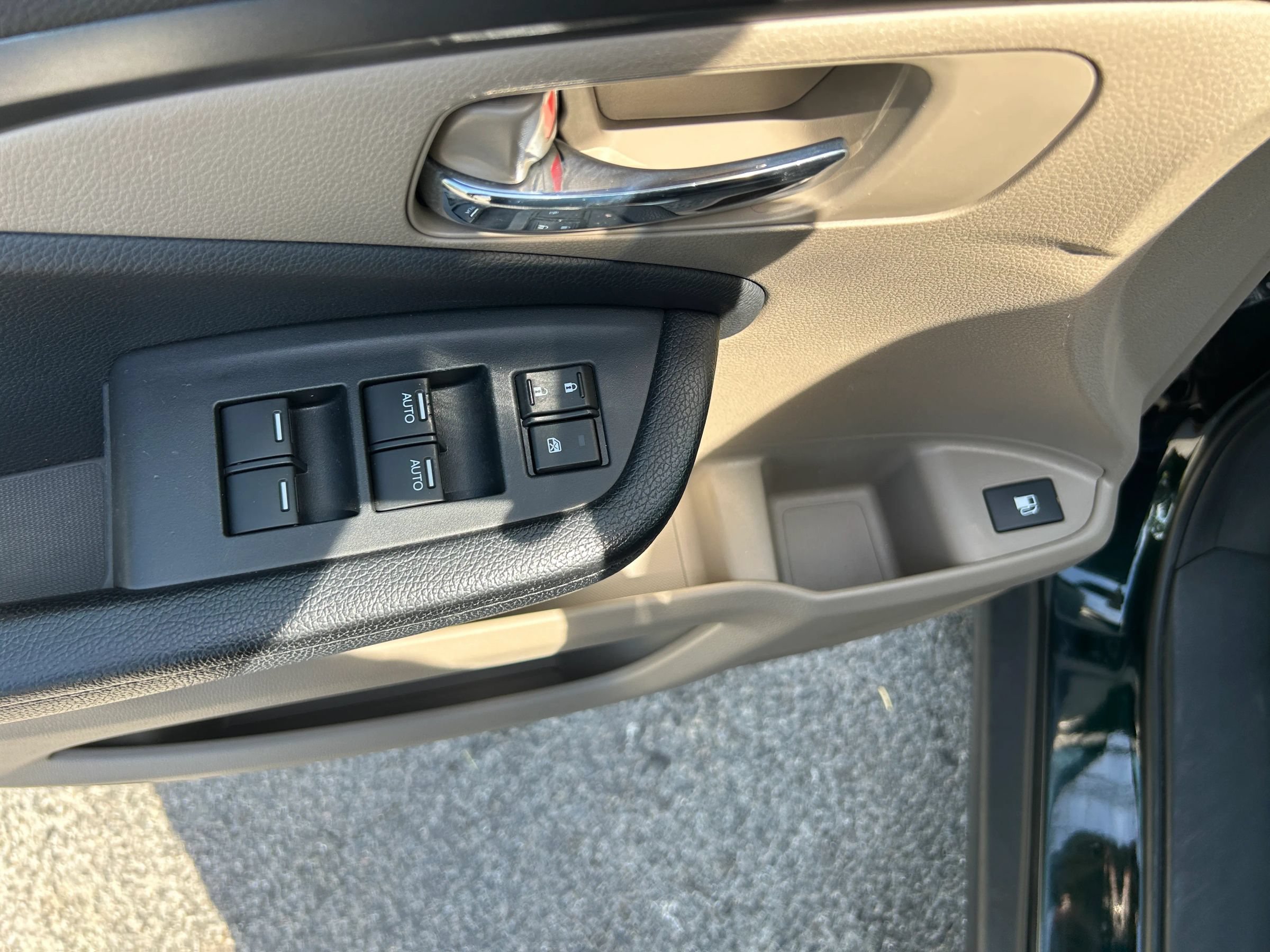 Used 2016 Honda Pilot EX image 21