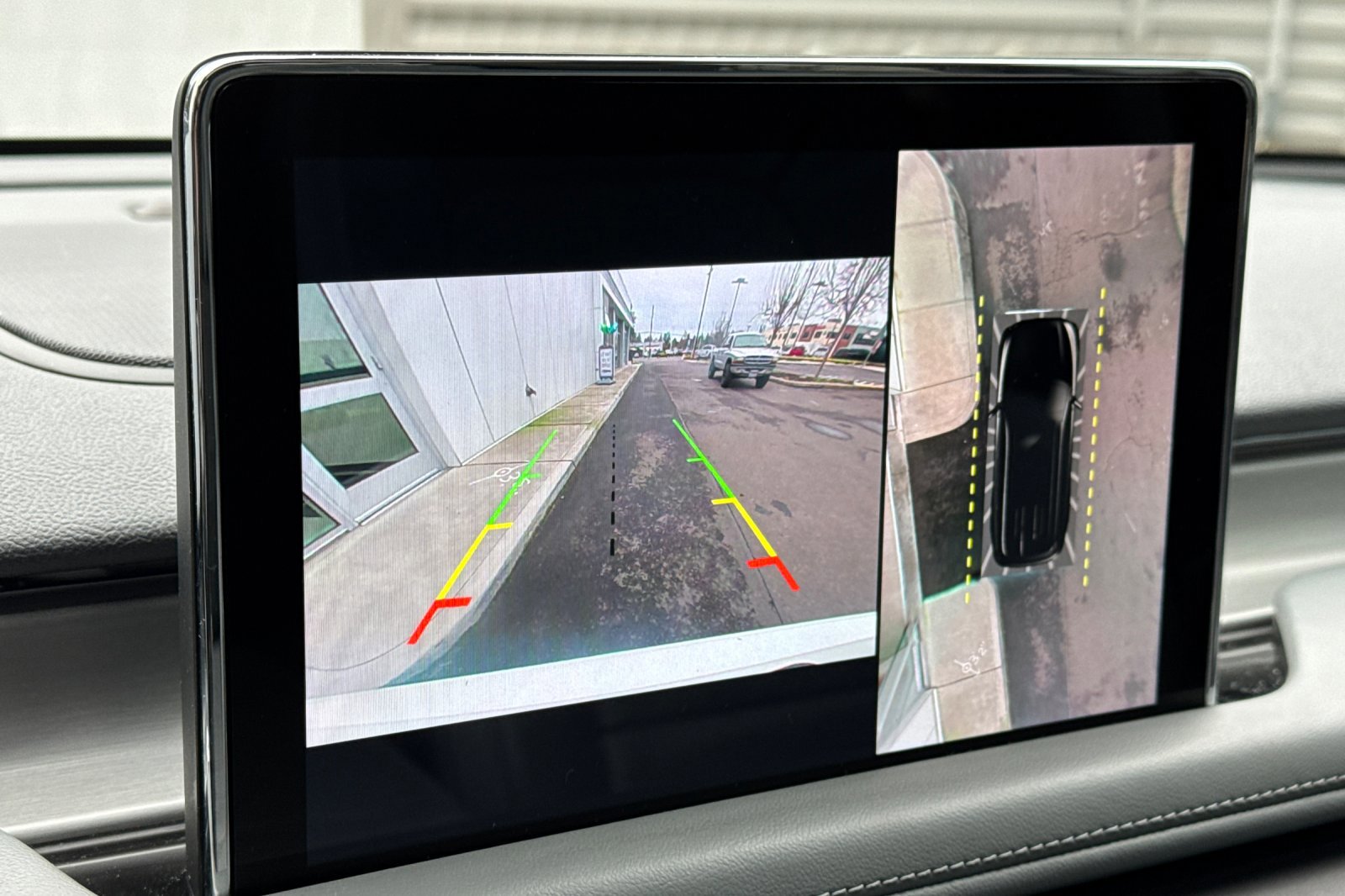 Used 2020 Lincoln Aviator Reserve w/ Equipment Group 202A image 21