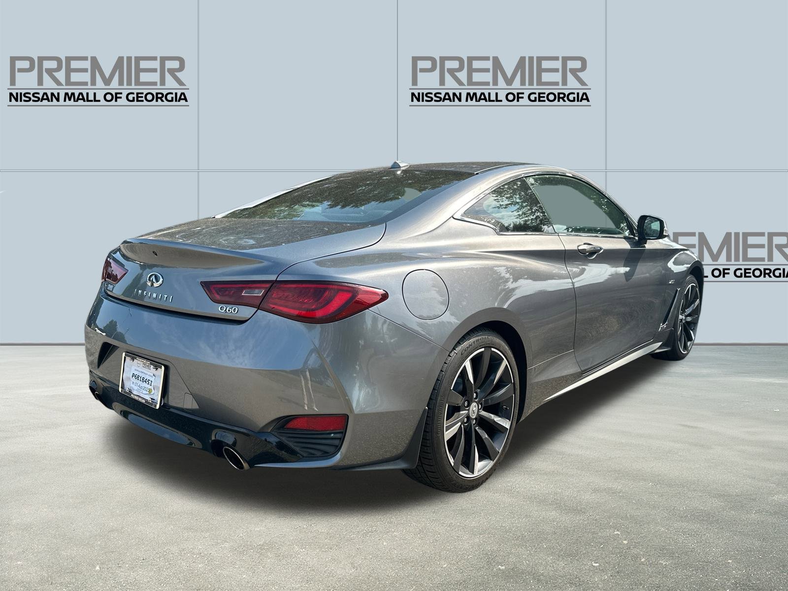 Used 2017 INFINITI Q60 w/ Premium Plus Package 2.0T image 5