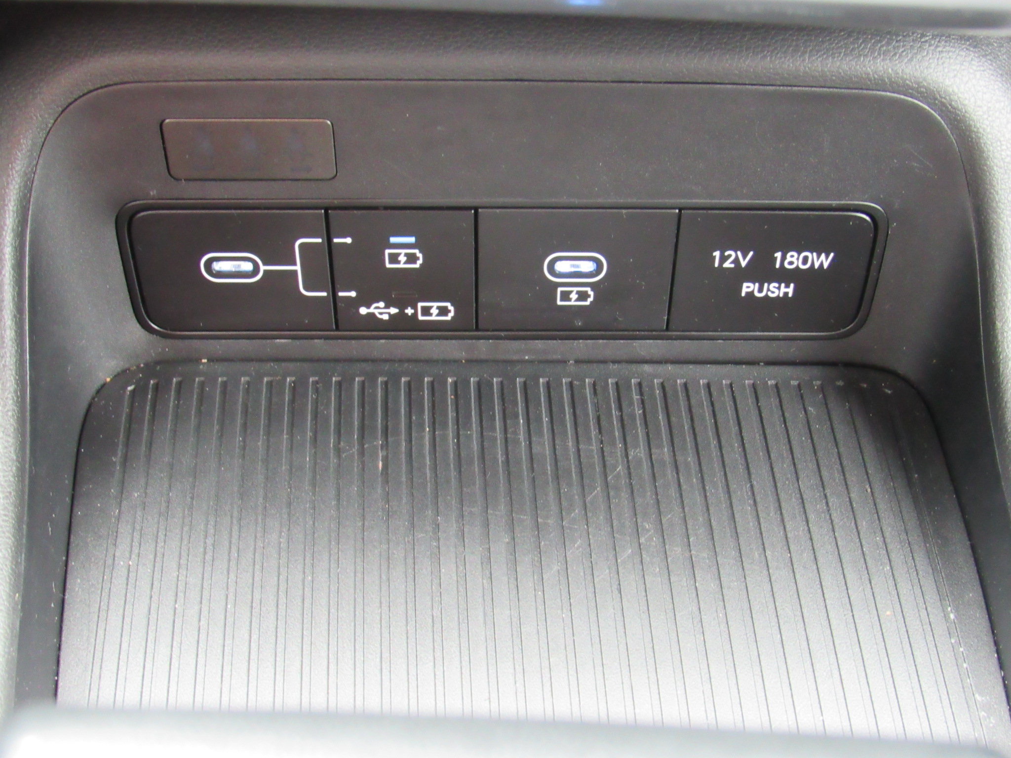 Used 2025 Hyundai Kona SEL AWD/4WD image 26