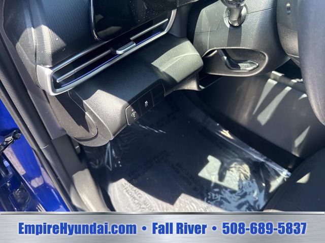 Certified 2024 Hyundai Elantra SEL FWD image 18