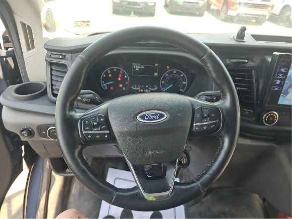 Used 2022 Ford Transit 350 DRW RWD image 7