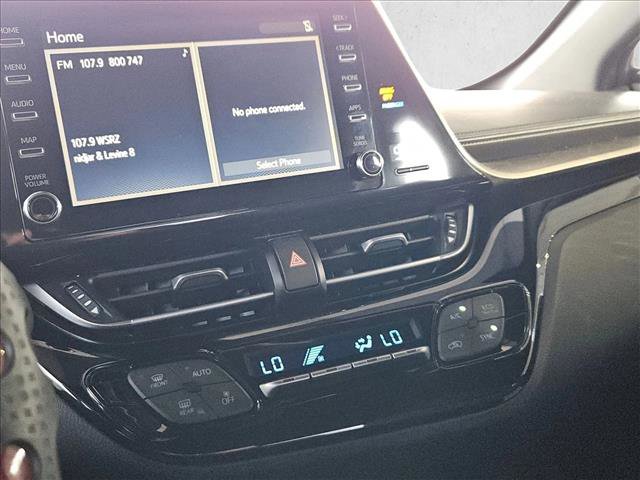 Used 2019 Toyota C-HR XLE image 8