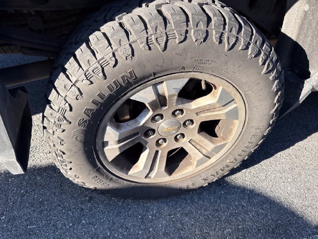 Used 2016 Chevrolet Silverado 1500 LT w/ LT Plus Package AWD/4WD image 7